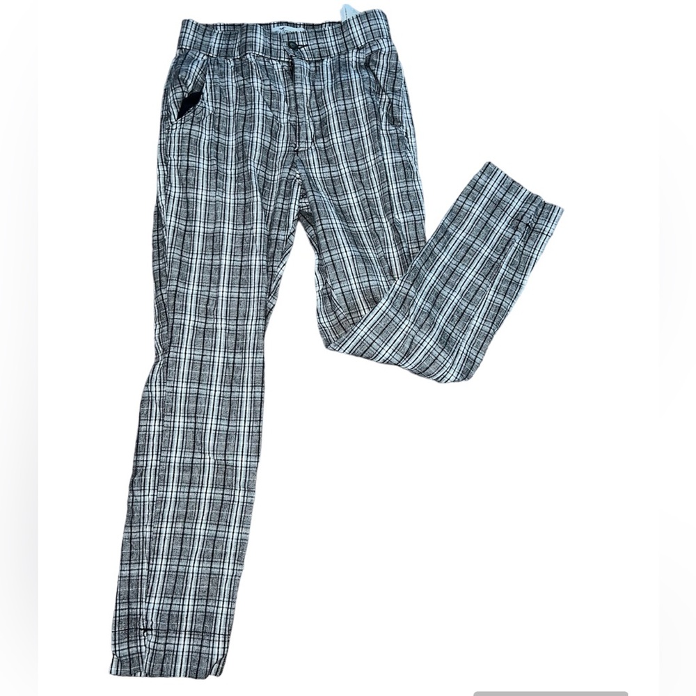 Cute Hollister pants!